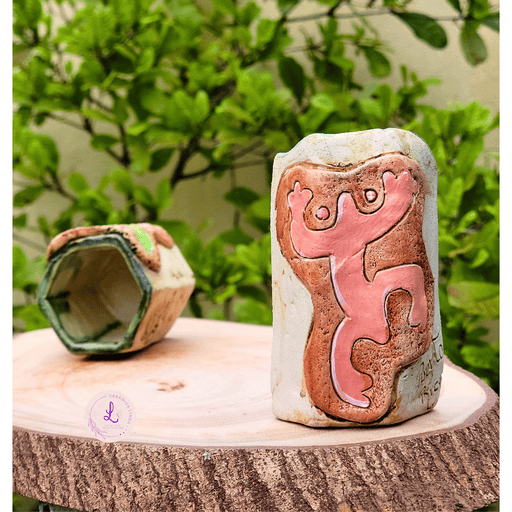 Coqui Taino Ceramic Holder - Puerto Rican Petroglyphs