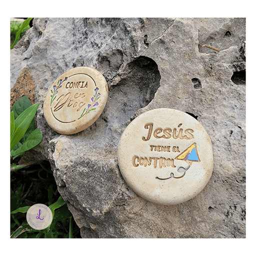 Trust in God / Jesus is in control - Ceramic Magnet