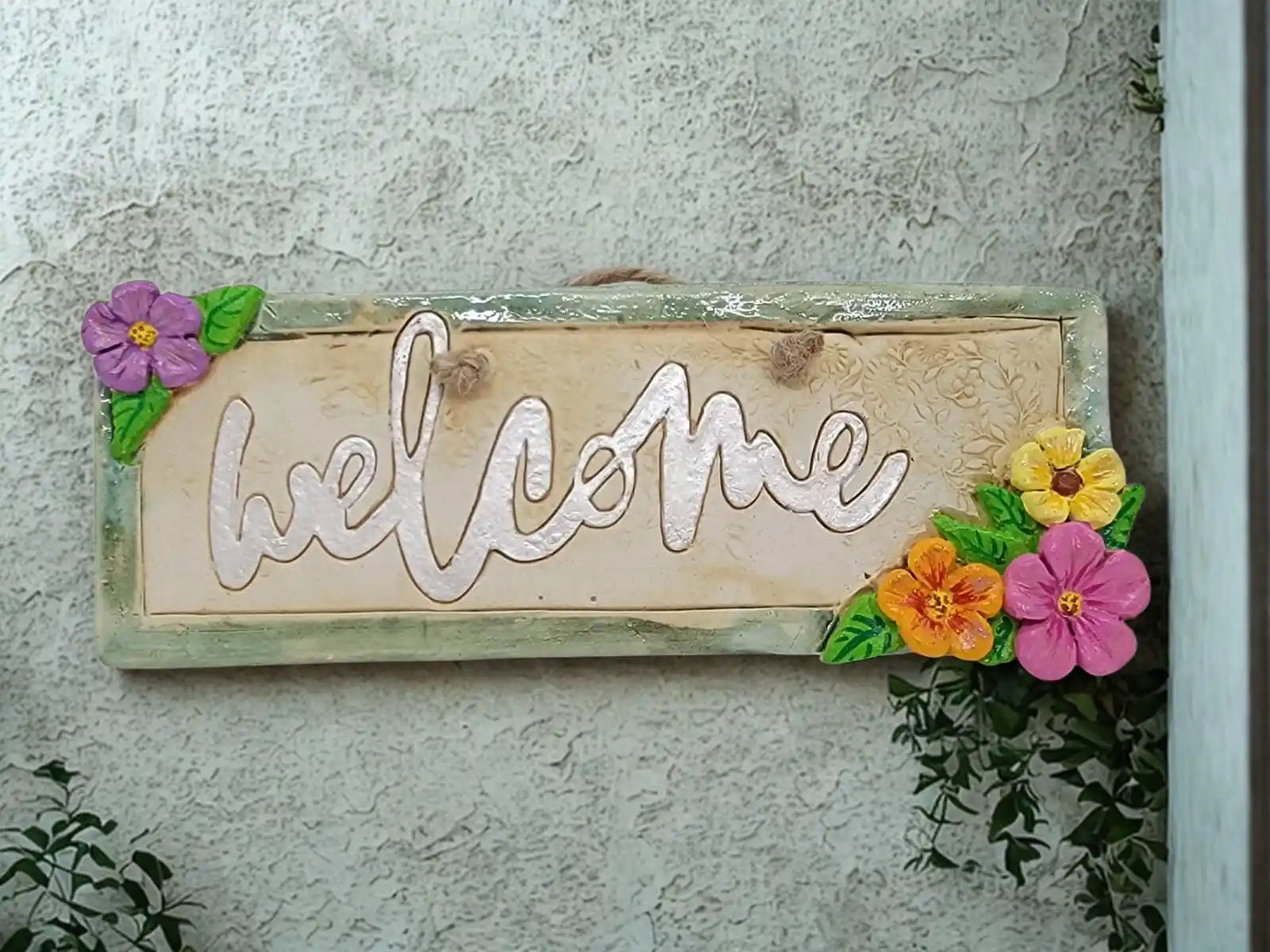 Welcome Sign handmade in ceramic